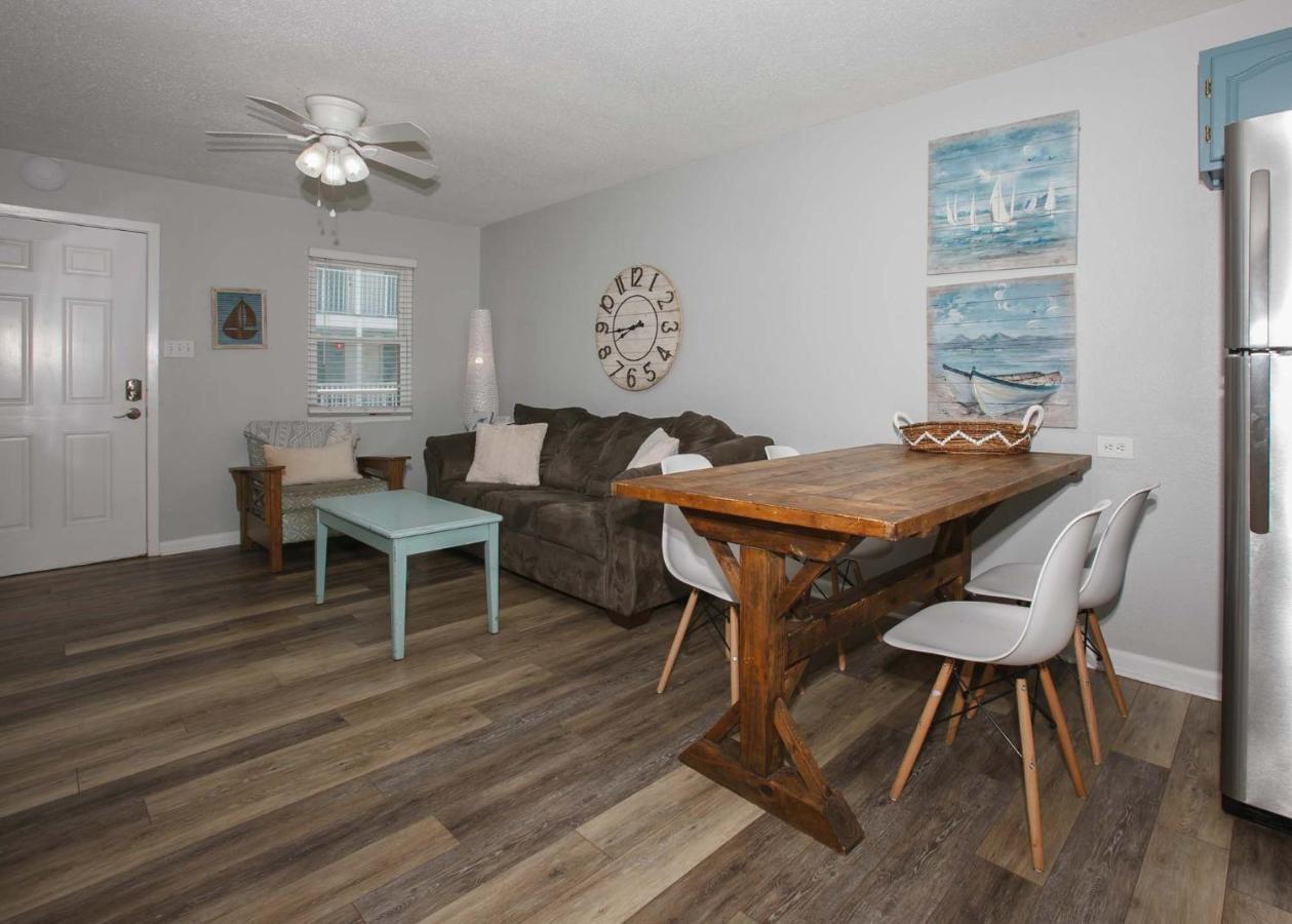 Sunrise Village 116 By Albvr - Just Steps To The Beach In This Cute Condo ガルフ・ショアーズ エクステリア 写真